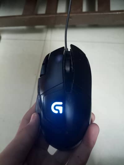 Logitech g 402 10/10 condtion