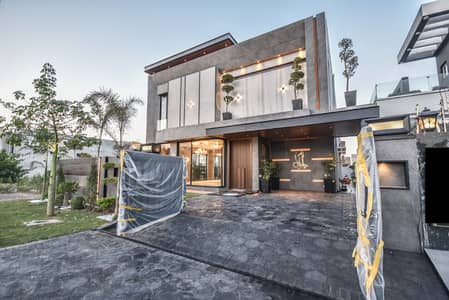 1 Kanal Brand New Ultra Modern Luxurious Bungalow For Sale