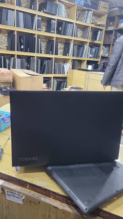 Toshiba Tecra A50-C | Core i7 6th Gen | 8GB RAM | 256GB SSD