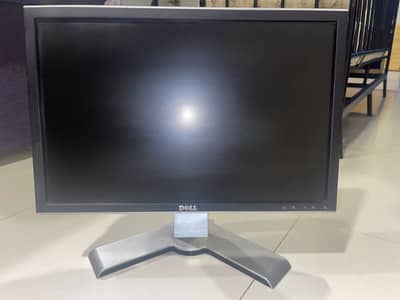 21 /19 inch Dell ultra monitor for sale