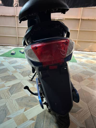 Electric scooty for sell whatsapp only