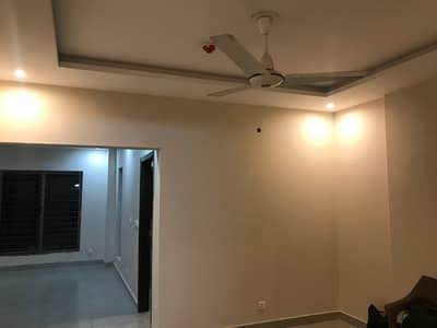 18-WEST TWO BED ROOMS FLAT AVAILABLE FOR RENT F-11
