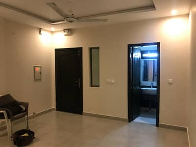 18-WEST TWO BED ROOMS FLAT AVAILABLE FOR RENT F-11