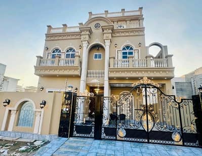 Prime Location 10 Marla House For sale In The Perfect Location Of Citi Housing Society