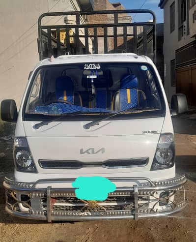 Kia shehzore k2700