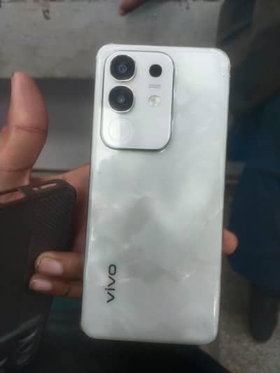 Vivo Y29 Only 4 month use 10 month Granti available