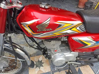 25/24 model cg 125