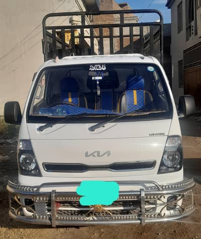 Kia shehzore k2700