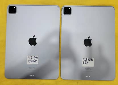 Apple ipad pro M2 , 128gb , 10 by 10 condition