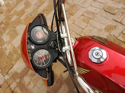 2016 model CD dream good Condition 10/9