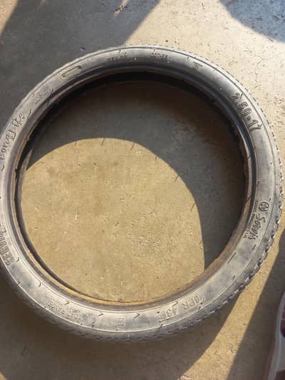 Servive CD70 Bike tyre