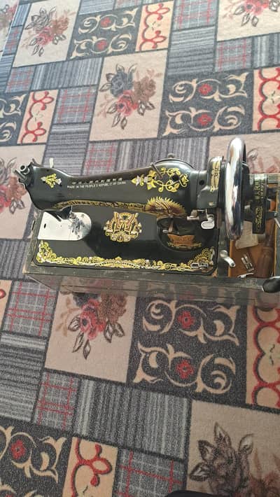 sewing machine