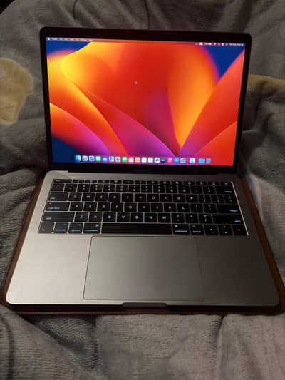 Macbook Pro 2017 13 inch