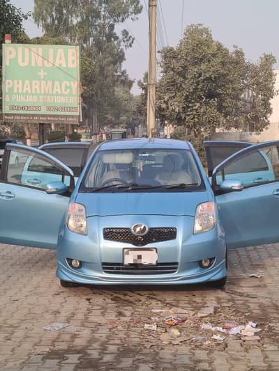 Toyota vitz 2006/2012