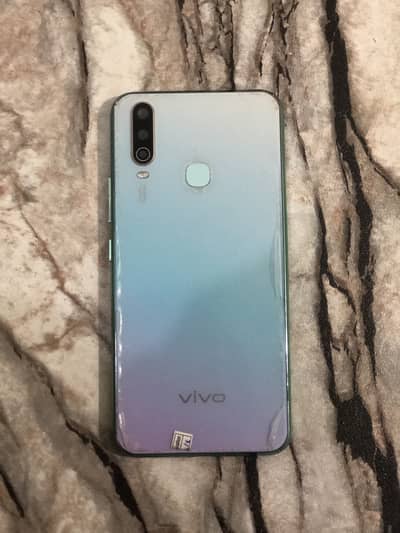 vivo y17