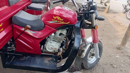 new asia lodar rikshaw is very very  good condition