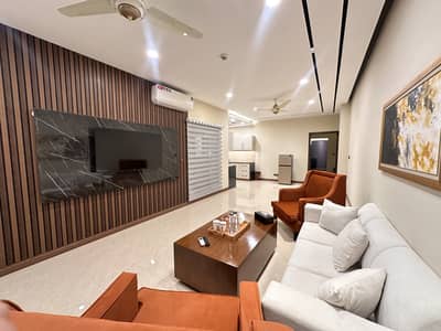 2 Bed Luxury Apartment for Daily basis in Bahria Town Lahore