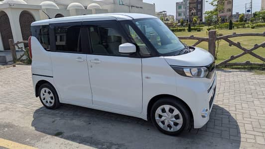 Mitsubishi Ek space model 21/25