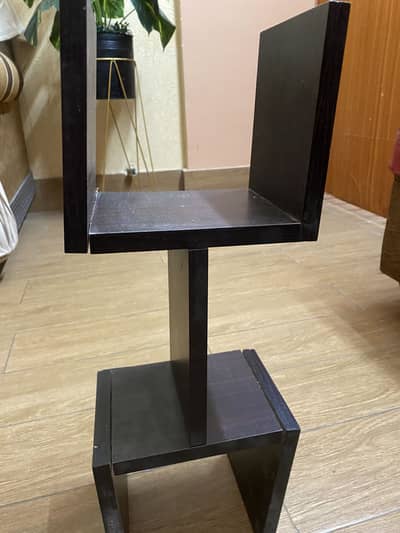 New condition wooden rack for sale