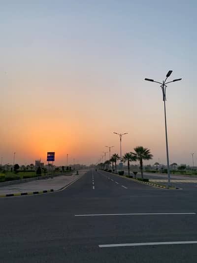 Prime Location Royal Palm City - Block M Residential Plot Sized 5 Marla For sale