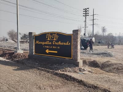 Margalla orchard/ park road scheme Islambad 1 kanal corner plot available for sale