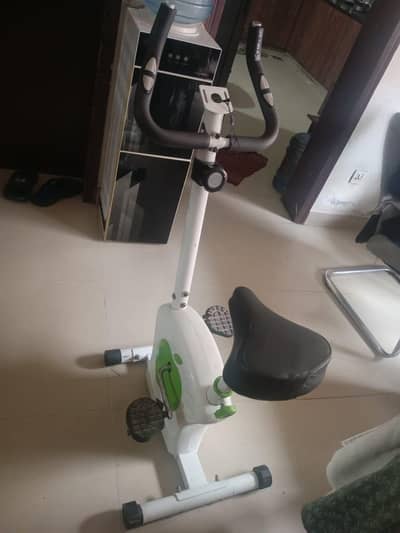 exercise cycle contant this number :03277706428