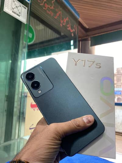 Vivo Y17s 6/128 with box and charger