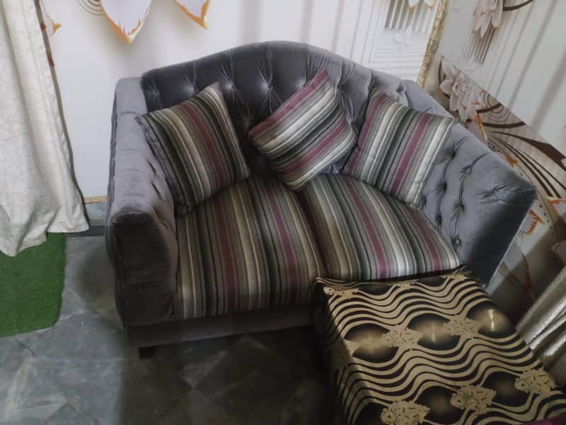 sofa 7 seater 1