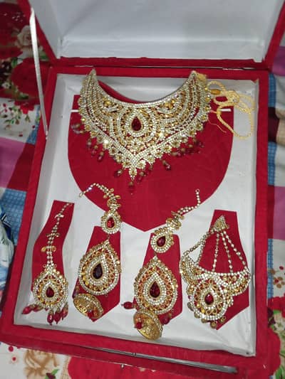 Bridal set