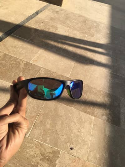 polarized sunglasses