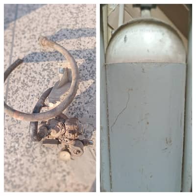 Genuine gas cylinder with kit.