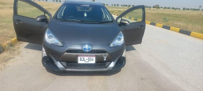 TOYOTA AQUA MODEL 15/17