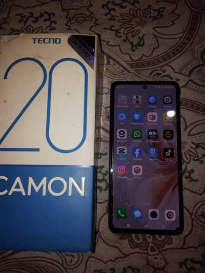 neat and clean camera  16gb 256gb koi masla bhi nhi ha