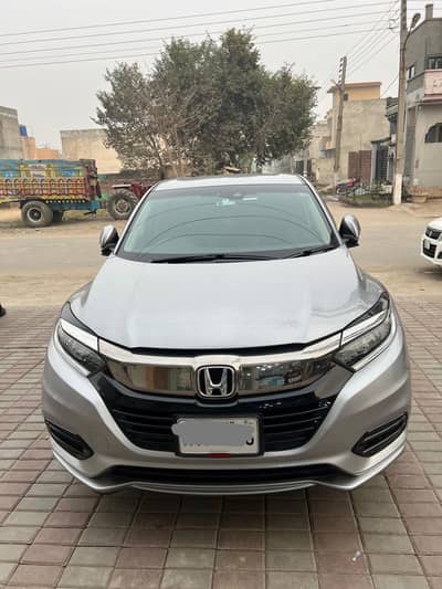 Honda Vezel AWD z sensing 2024 registered