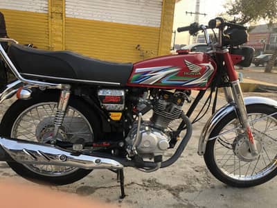 Honda CD 125 2023 Model – Brand New Condition – Islamabad Number