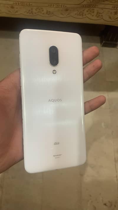 Aquos zero 2