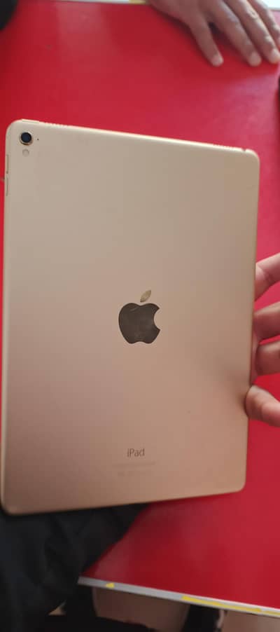 Apple Ipad A1673