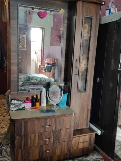 Dressing Table new like condition