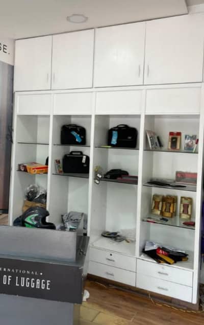 2 cabords. . . woods