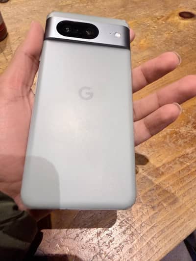 Google pixel 8