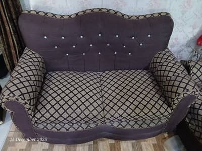 Sofa set 3 seats in good condition