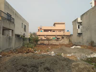 1 Kanal Residential Plot On 80 Ft. Road Available For Sale