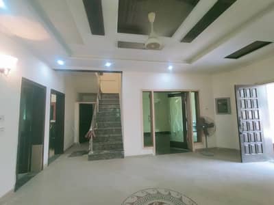 10 Marla Full House For Rent Prime Location