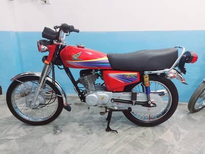 Honda 125cc 2010 model  WhatsApp 03207299800