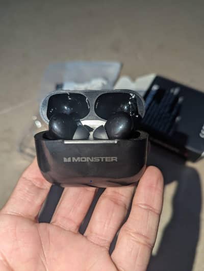 monster Airpods