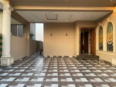 Slightly Used 10 Marla Bungalow for Sale | DHA Phase 6, Lahore