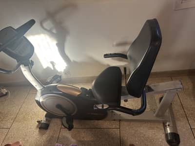 Excercise bicycle with back seat