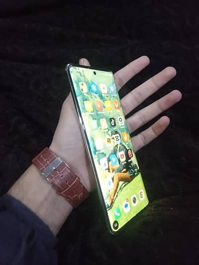 itel s23 plus curved display 8/256