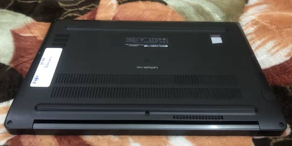 Dell Laptop (Ram 8 GB) (Rom 256) All oky