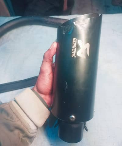 AKRAPOVIC EXHAUST LOUD BASS SOUND
